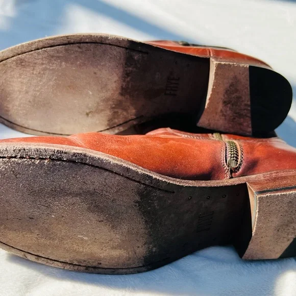 🤎Frye boots! Soft, sturdy, so stylish. - Picture 8 of 16